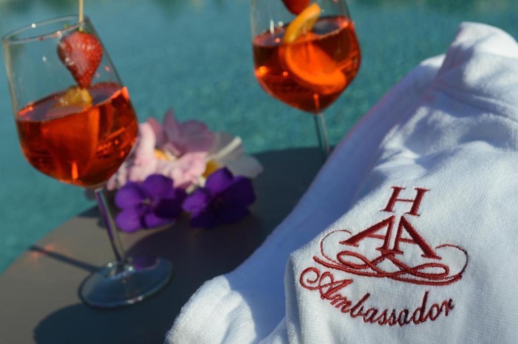 Hotel Ambassador Levico Terme Exteriör bild